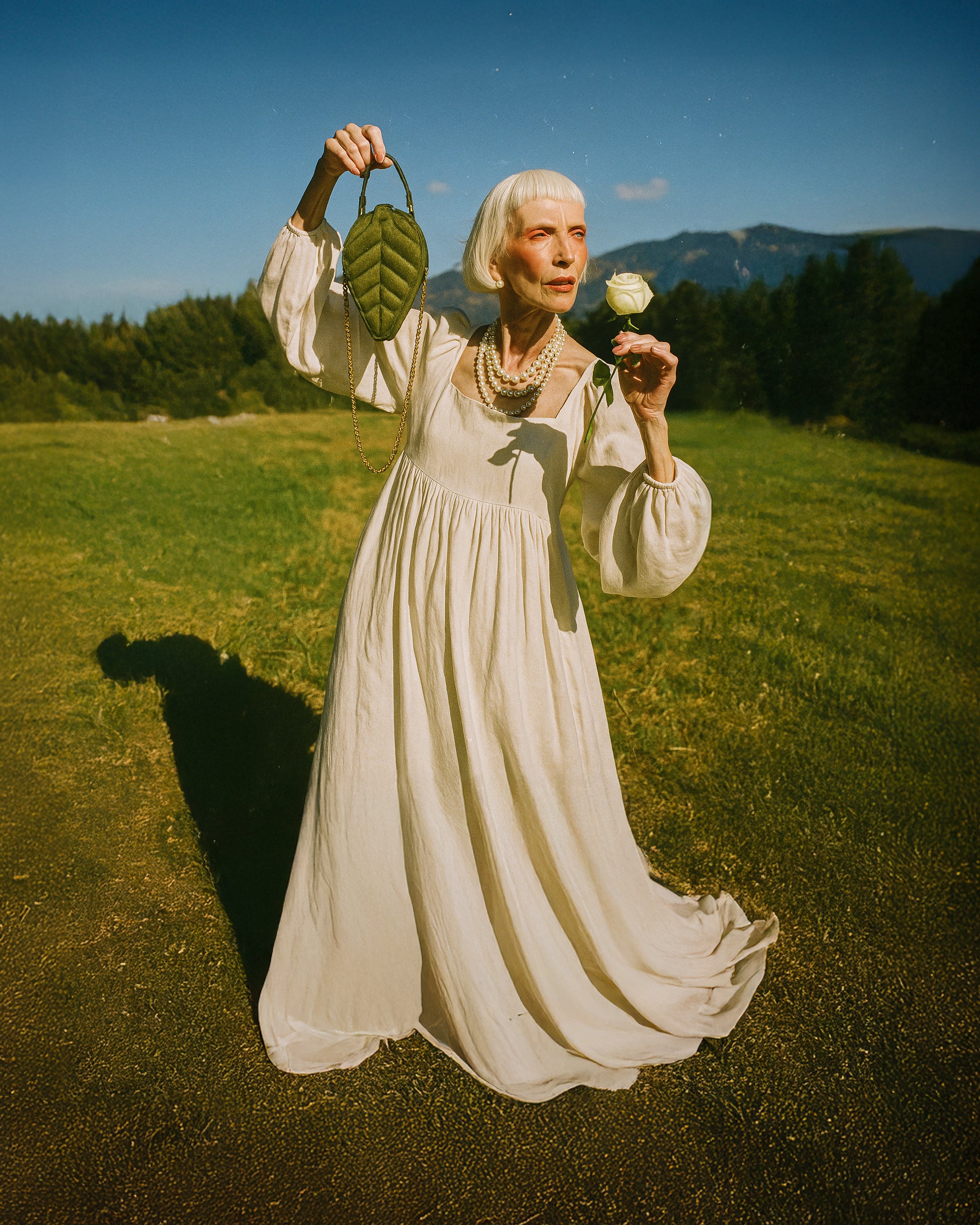 LEAF BAG • PIEL DE VACA